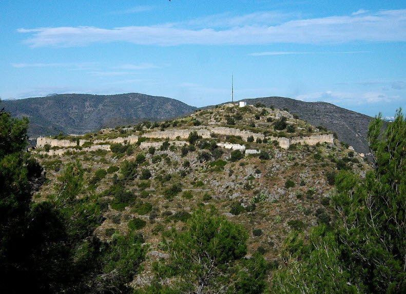 Castell d'Ambra, Spain